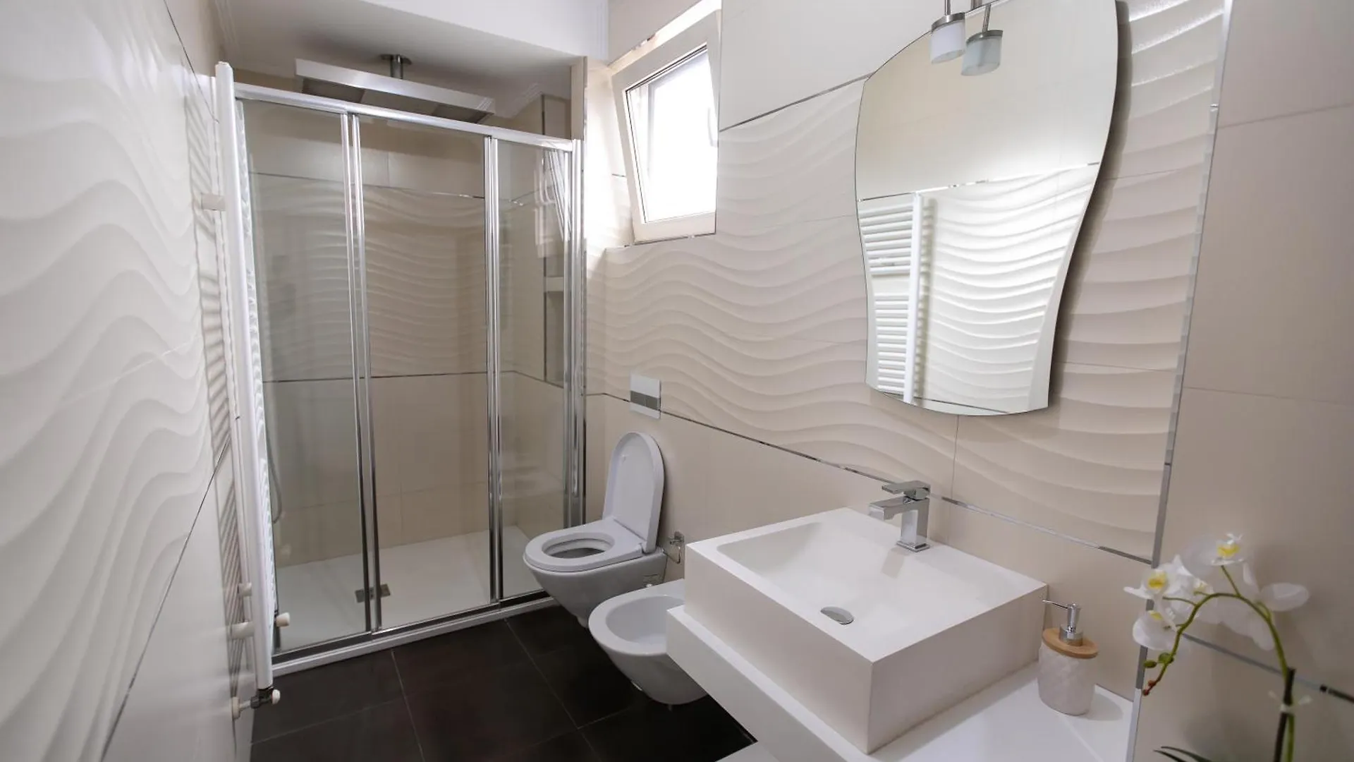 Luxury Penthouse Near Air Albania Apartment Tirana